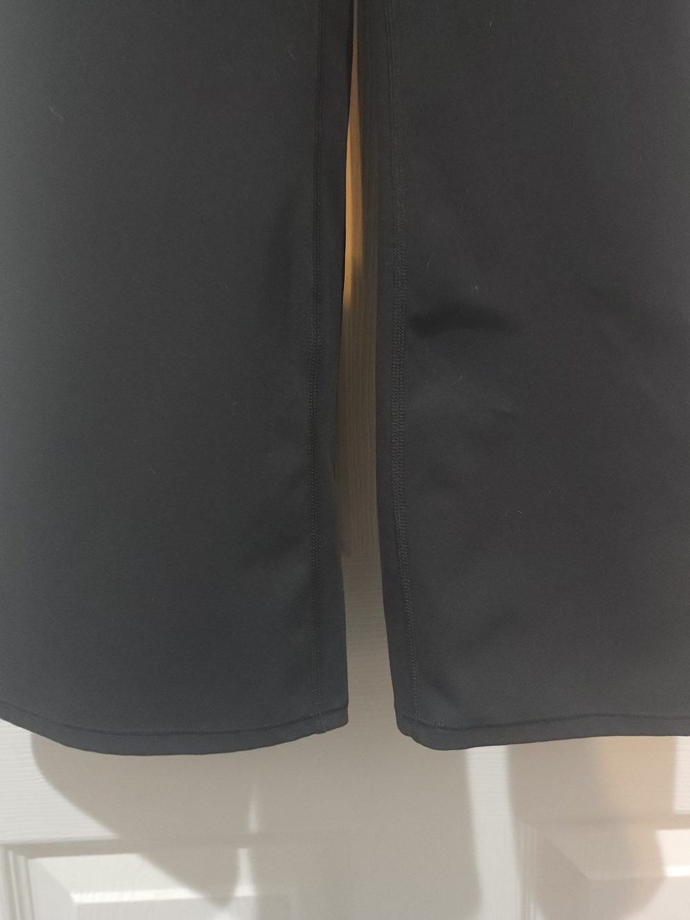 Vuori Black Wide-Leg Drawstring Pants - Picture 6 of 10